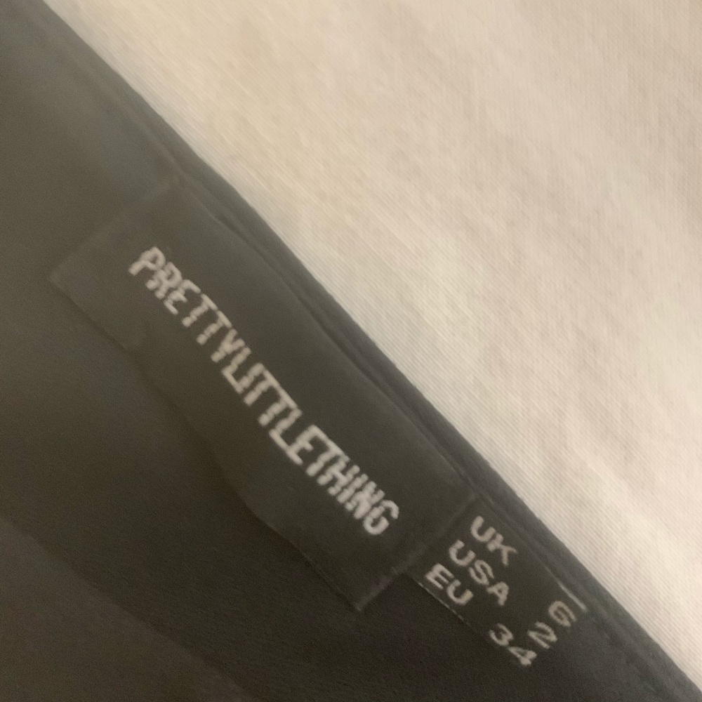 LBD - Picture 3 of 3